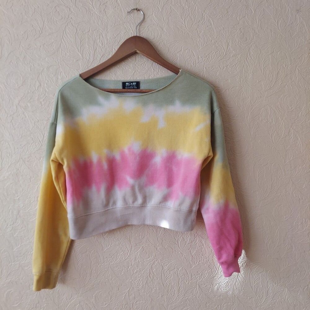 Cropped Tie Dye Sweatshirt Multicolor W Raw Hem Neckline, Size Small